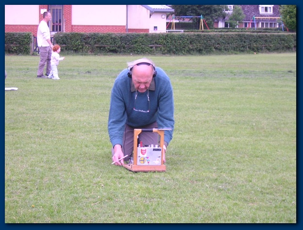 600x449 pixels (137K)